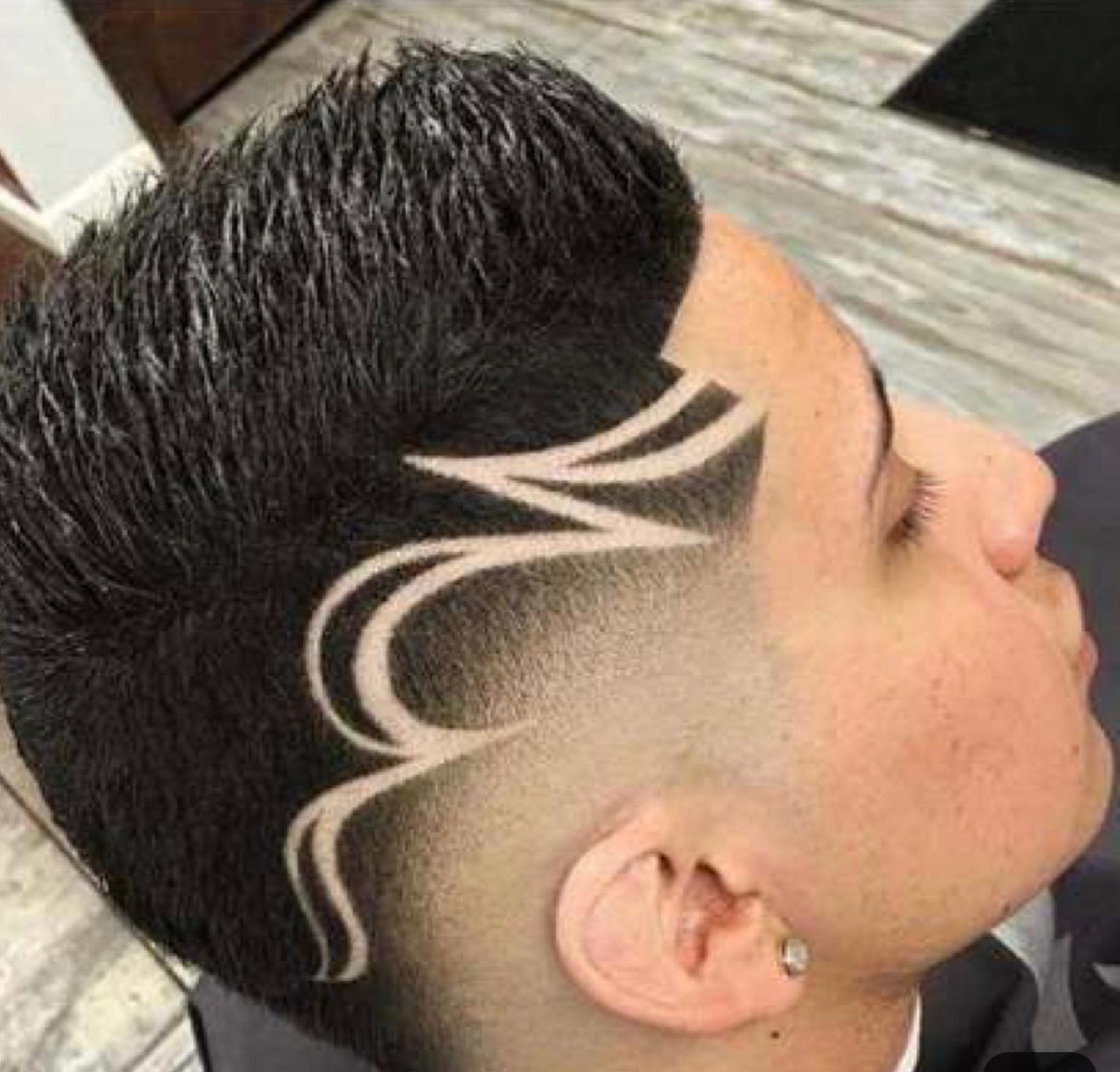 Detailed custom hair design